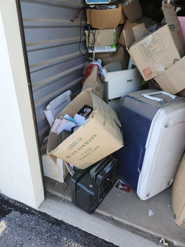 Storage Unit Auction in Apache Junction, AZ at Anytime StorageApache